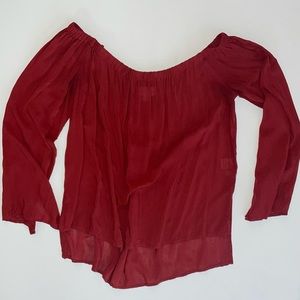 Cloth & Stone Cold Shoulder Top